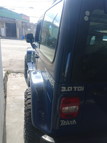 Troller T4 3.0 2p 2008