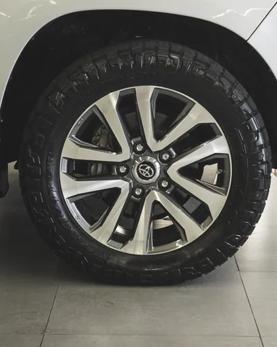 Toyota Land Cruiser Lc200 Europea Diésel Blindada2+ 2020