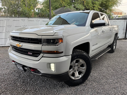 Chevrolet Cheyenne 5.4 2500 Doble Cab Lt Z71 4x4 At