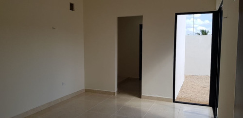 Imagen 10 de 15 de Casa De 1 Planta En Preventa En Privada Manere En Conkal