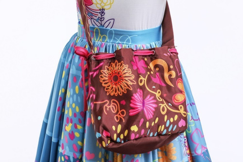 Imagem 7 de 10 de Fantasia Infantil Mirabel Vestido Peruca Brinco Óculos Bolsa