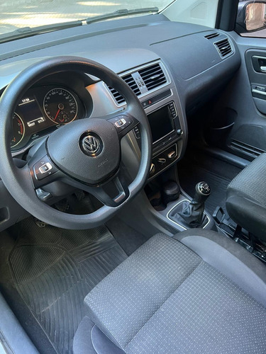 Volkswagen Fox 1.6 Connect