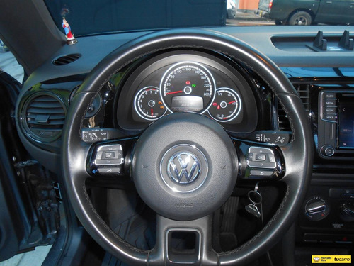 Imagen 24 de 25 de Volkswagen Beetle 2016