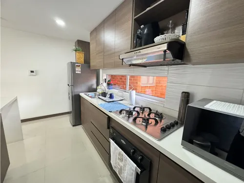 Venta De Apartamento En Calasanz, Espacioso Y Excelente Ubicación
