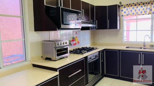 Imagen 6 de 14 de Venta De Casa De 400 M2 En Fuente Del Fresno 22-659gg