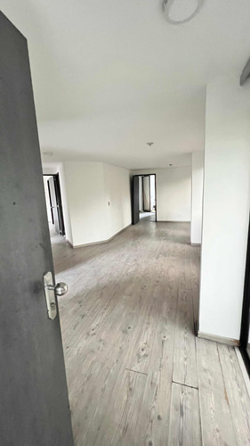 Apartamento Central 4 Habitaciones 4 Piso Sin Ascensor
