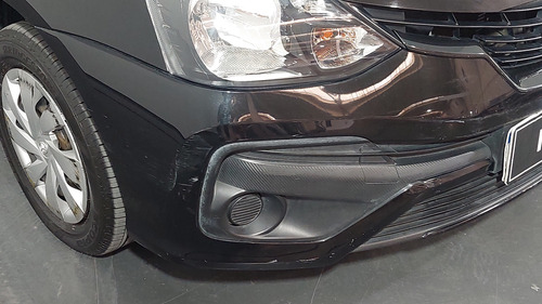 Toyota Etios 1.5 SEDAN XS MT