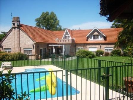 Venta Bella Vista- 8 Amb.-gran Jardin-qcho-pileta
