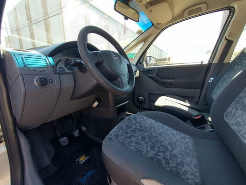 Vendo Chevrolet Meriva Gl 1.8 Nafta-gnc Año 2004