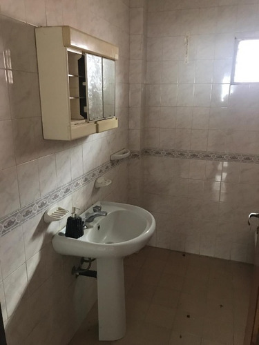 Casa En Venta En Zapiola