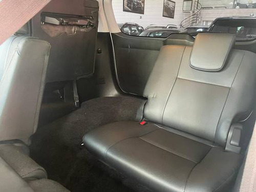 Toyota Hilux SW4 2.7 VVT-I FLEX SRV 7L 4X2 AUTOMÁTICO