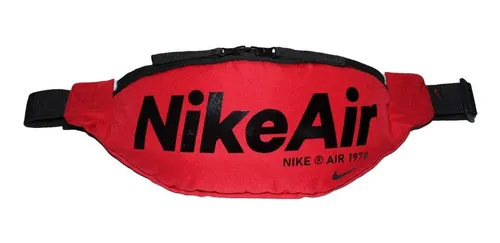Cangurera pechera online nike