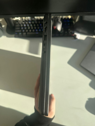 Notebook Msi Modern Ry7-7730u@4.5ghz 16gb 512gbssd Negro (Usado)