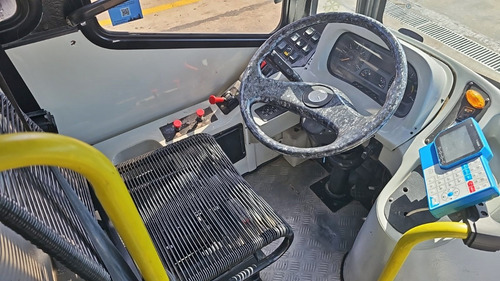 Mercedes Benz Oh1618 Metalpar 30 Asientos 2014