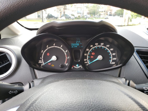 Ford Fiesta Kd Se 2017 Nafta/gnc