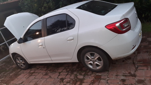Renault Logan 2016 1.6 Privilége Plus 105cv