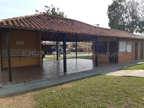 Imagen 16 de 27 de Julio Latouche Rentahouse Carabobo Vende Casa Valle De Oro 22-22117 Jj33