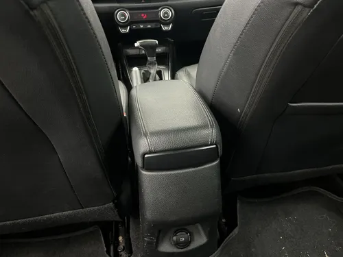 Kia Rio SC ZENITH 1.4 5P AUT