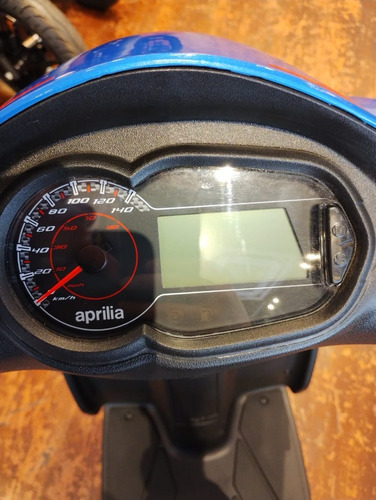 Imagen 10 de 17 de Nuevo Scooter Aprilia Sr 160 Azul Inyección Abs