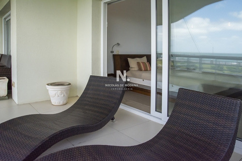 Hermoso Departamento En Venta En Primera Linea.- Ref: 3310