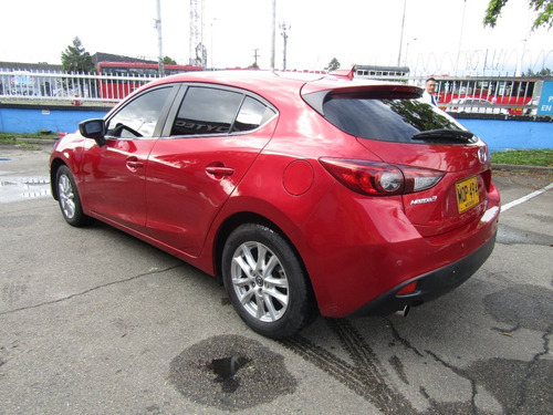 Imagen 5 de 15 de Mazda 3 Sport Touring 2016