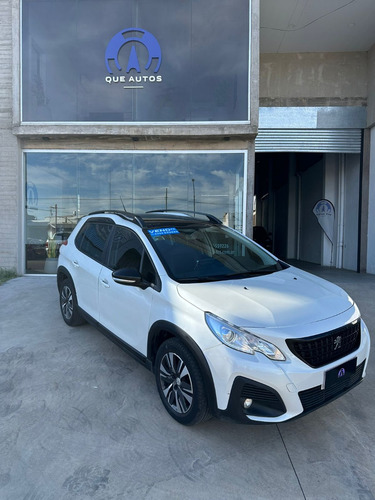 Peugeot 2008 1.6 Feline
