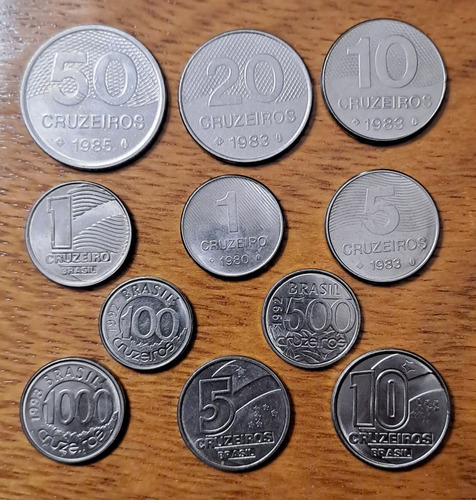 Brasil X 11 Monedas Incluye 10 Cruzeiros 1991. Distintas 