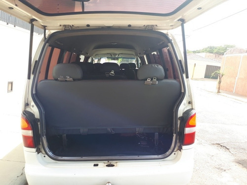 Kia Besta 2004 3.0 Gs Grand 16l 4p