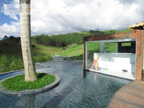 Imagem 8 de 30 de Excelente Casa Com 4 Dormitórios, Espaço Gourmet Com Linda Vista Eterna Para O Verde À Venda Por R$ 2.200.000 - Secretário - Petrópolis/rj - Ca0306