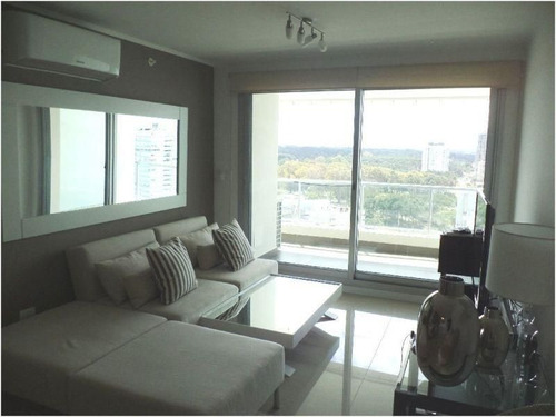 Apartamento En Alquiler Por Temporada De 2 Dormitorios
