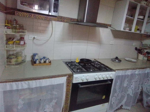 Imagen 3 de 14 de Se Vende Pb De Casa Catia100m2 Aprox