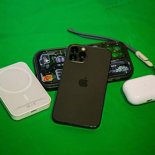 Apple iPhone 12 Pro (128 Gb) - Grafito (Usado)
