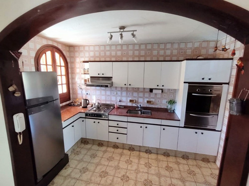 Imagen 14 de 30 de Casa En Av. Argentino Valle - Villa Elvina- S.rosa