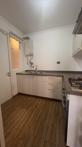 Luminosa Casa En Pasaje Con Acceso Controlado 4d3b, Peñaflor