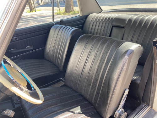 Mercedes Benz 250 C
