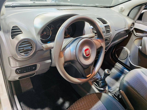 Imagem 11 de 15 de Fiat Grand Siena 1.6 Mpi Essence 16v Flex 4p Manual
