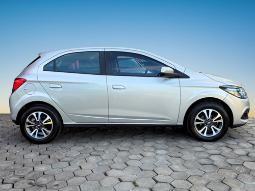 Chevrolet Onix 1.4 MPFI LTZ 8V FLEX 4P MANUAL