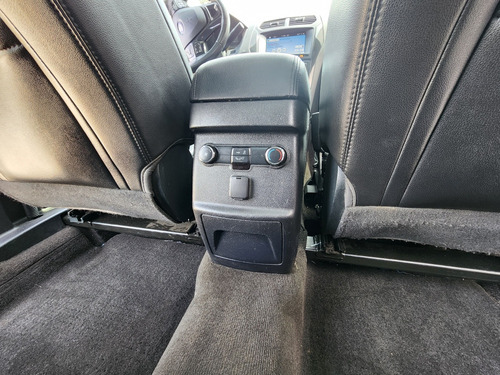 Ford Explorer 3.5 Xlt 4x4 At