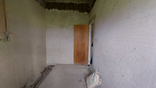 Lote En Venta En Viña Con Contrucción A Terminar