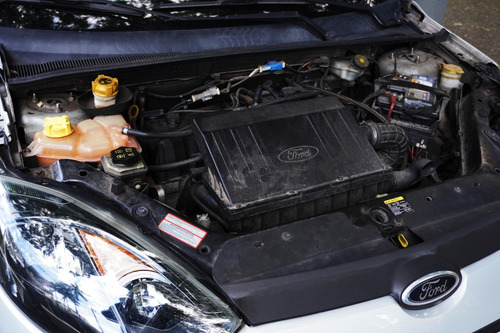 Ford Fiesta 1.6 MPI HATCH 8V FLEX 4P MANUAL