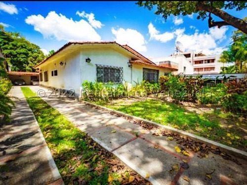 Imagen 1 de 25 de Casa En Venta Los Palos Grandes Mls #22-28579 Ingrid Guzman