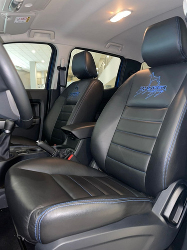 Imagen 4 de 12 de Ford Ranger Edicion Black Dog 2021