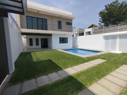 Casa En Condominio Con Alberca En El Centro De Yautepec
