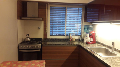 Imagen 7 de 19 de Casa En Venta 5 Ambientes Martinez