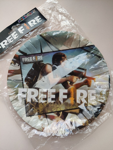 Plato Descartable Free Fire X10 Unidades