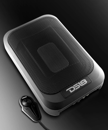Subwoofer Amplificado Para Automóvil DS18 SQBASSx2 SQBASS Series 7X9 Pulgadas Con Radiador Pasivo de 4X6 Pulgadas 1200 Watts Máximo 230 Watts RMS 2 Ohms Diseño Debajo de Asiento Color Gris Oscuro