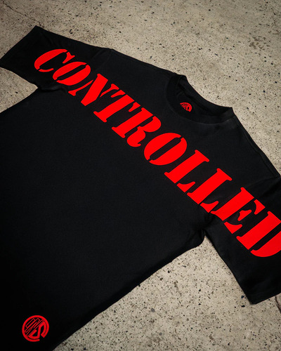 Controlled Insanity Playera Original !!!