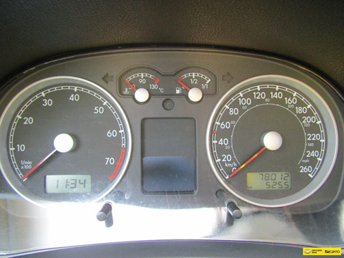 Volkswagen Jetta 2.0 Trendline