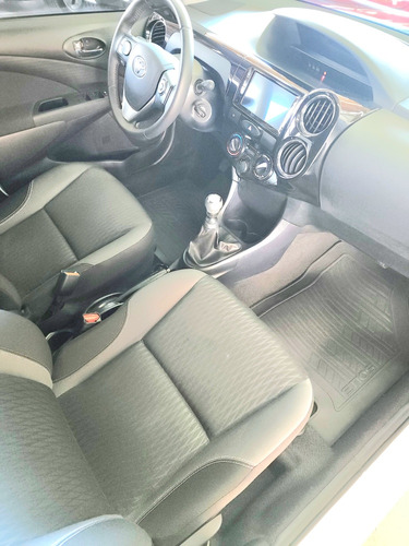 Toyota Etios 1.5 Xls At