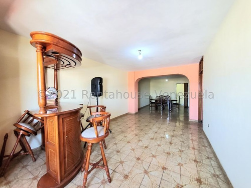 Imagen 9 de 16 de Db Apartamento En Venta En Av Bermudez 22-11184